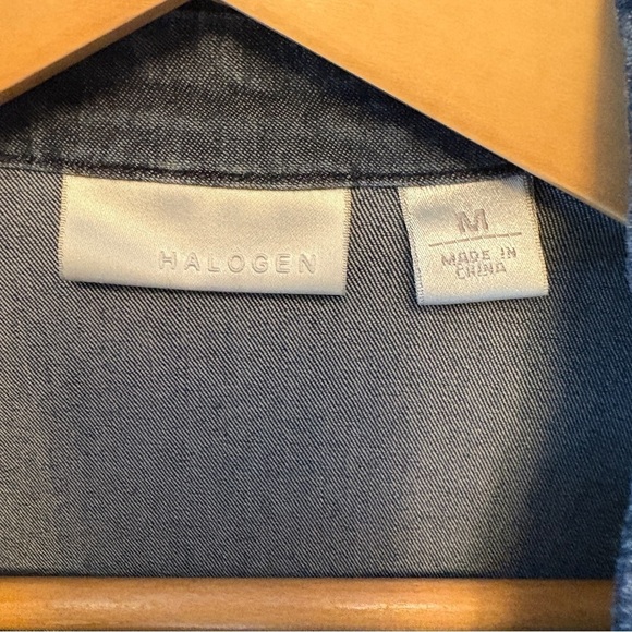 Halogen Denim Sleeveless Top & Skirt with Zipper Accent, Womens size Medium & 8 - Picture 3 of 11